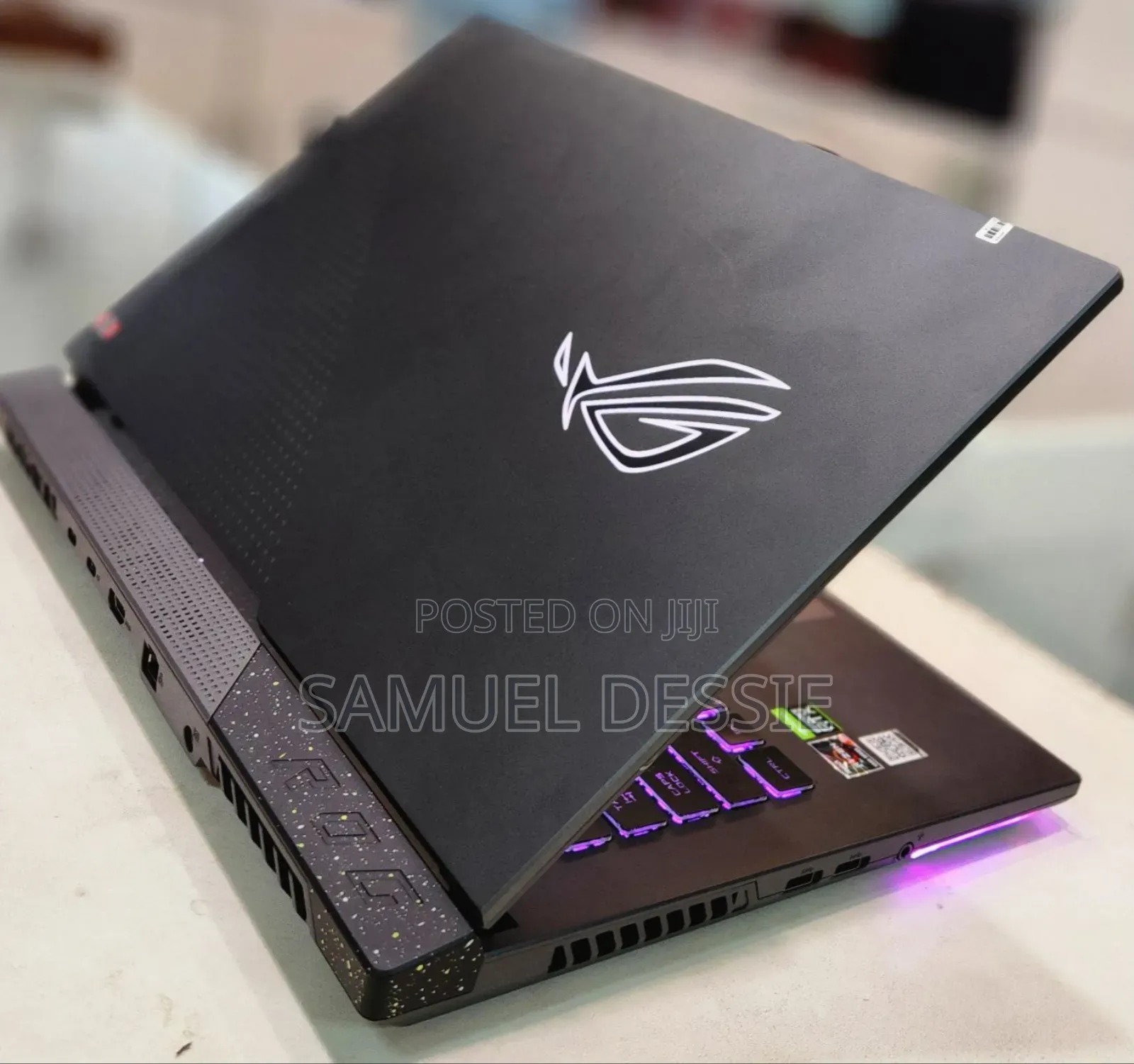 New Laptop Asus ROG Strix G15 16GB AMD Ryzen 9 SSD 512GB