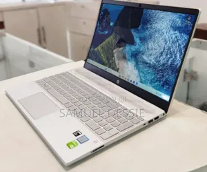 New Laptop HP Pavilion 15 8GB Intel Core I5 HDD+SSD 1T