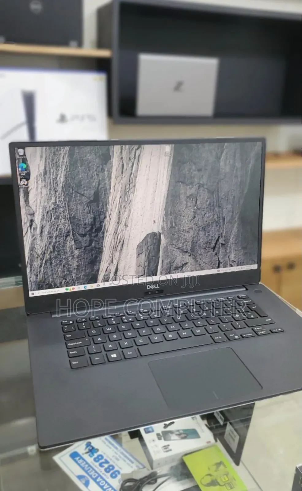 New Laptop Dell Inspiron 14 5540 32GB Intel Core I7 SSD 512GB