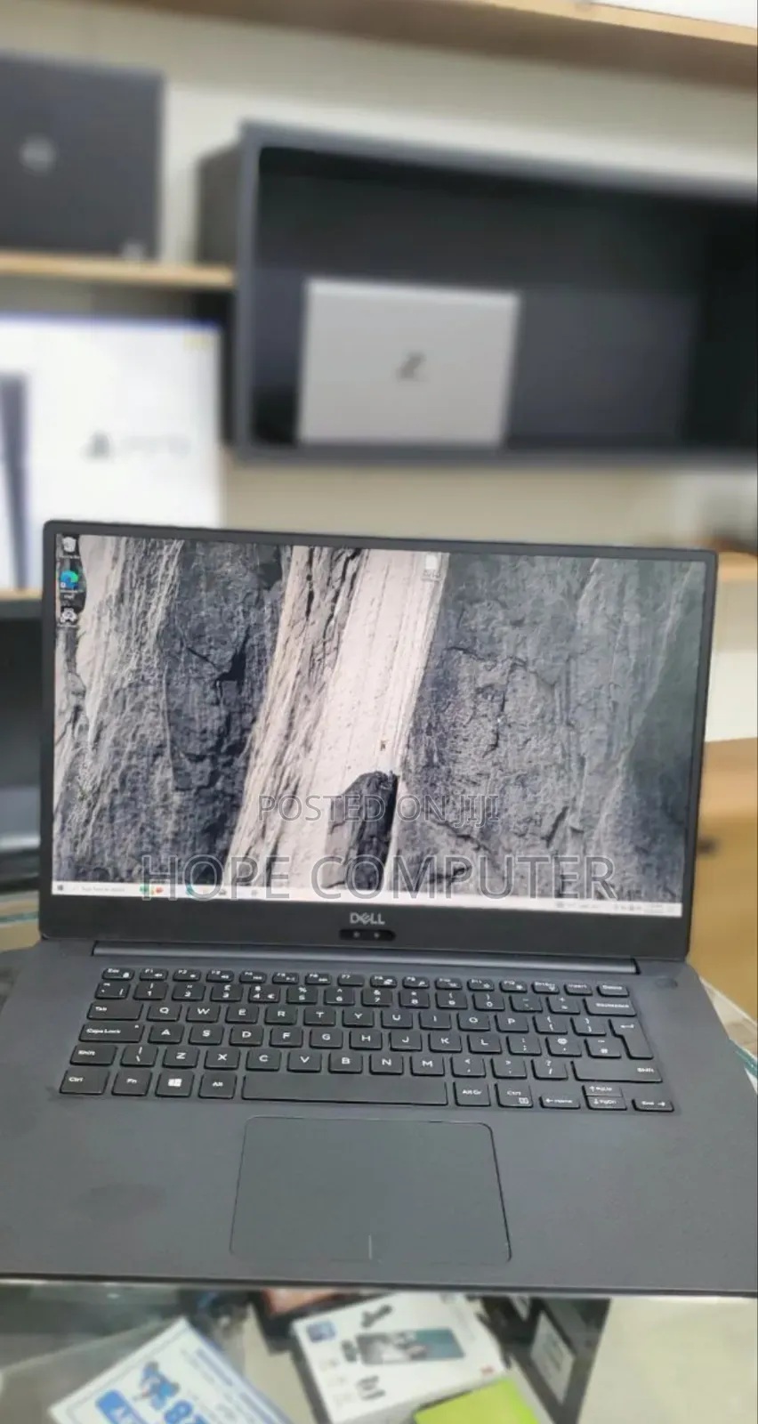 New Laptop Dell Inspiron 14 5540 32GB Intel Core I7 SSD 512GB