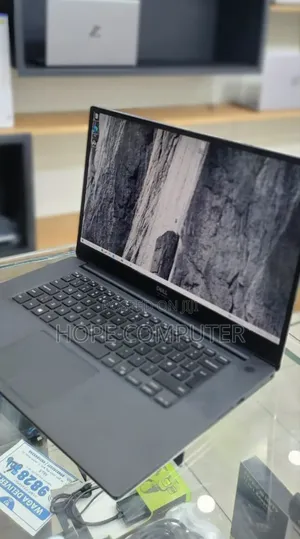 New Laptop Dell Inspiron 14 5540 32GB Intel Core I7 SSD 512GB