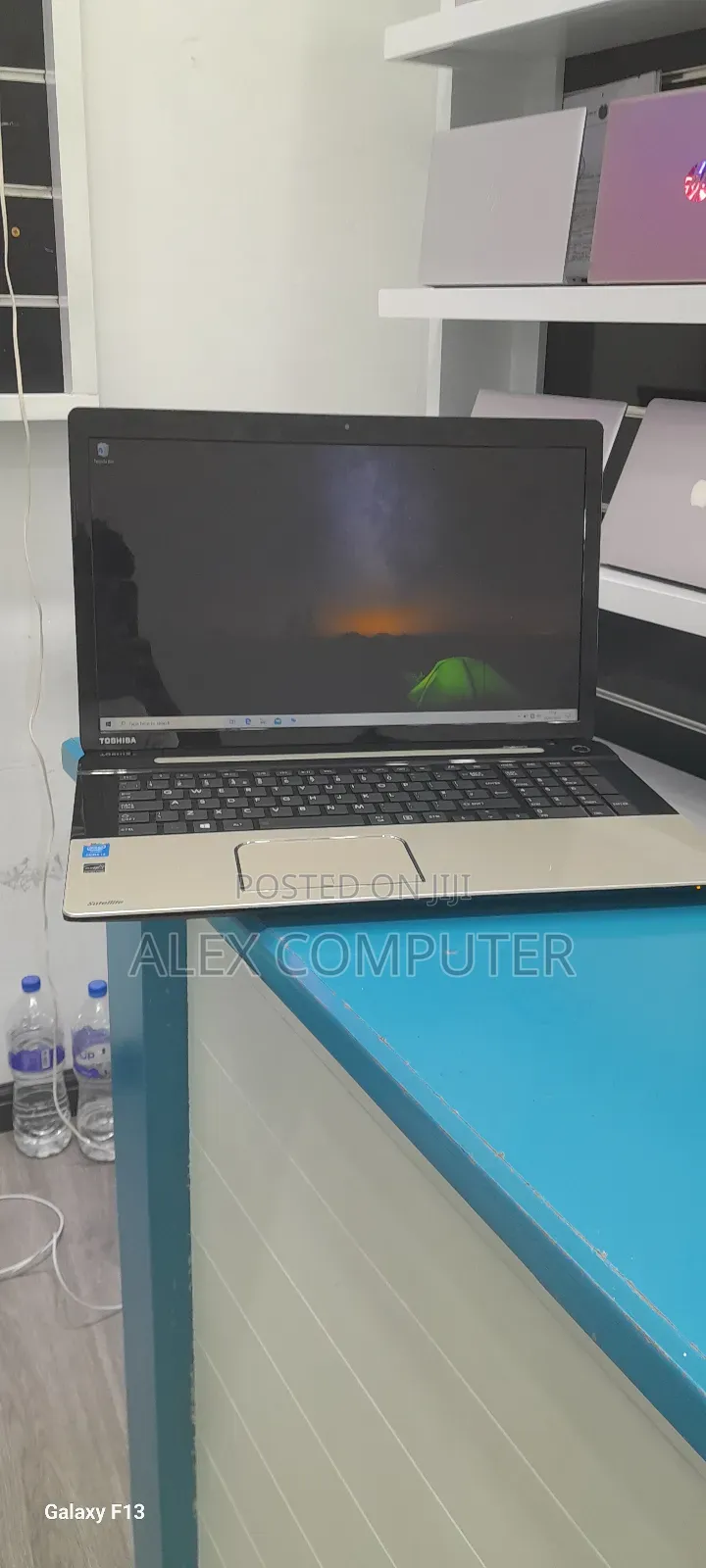 New Laptop Toshiba Satellite C850 8GB Intel Core I3 HDD 1T