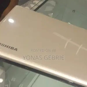 Photo - Laptop Toshiba 8GB Intel Core I3 HDD 1T