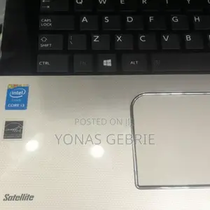 Laptop Toshiba 8GB Intel Core I3 HDD 1T