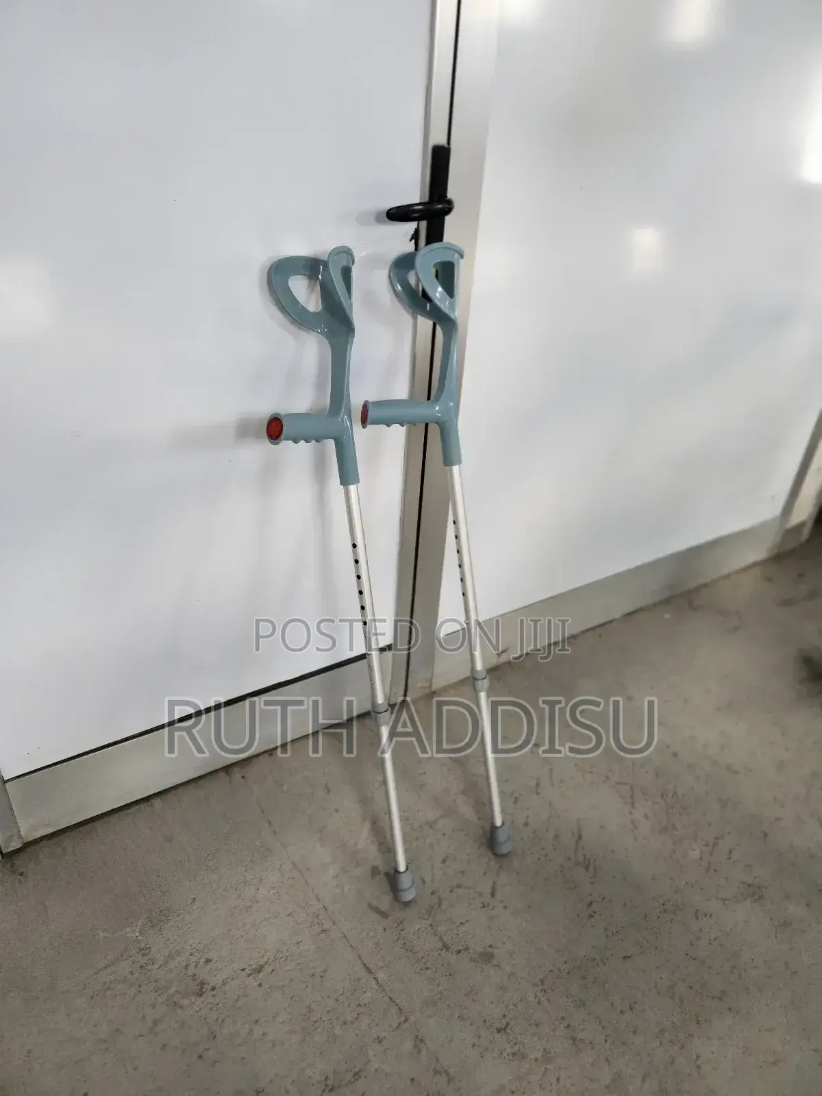 Crutches4፮crutches2፯crutches1፪crutches8፲crutches2፰crutches