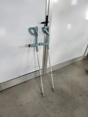 Photo - Crutches4፮crutches2፯crutches1፪crutches8፲crutches2፰crutches