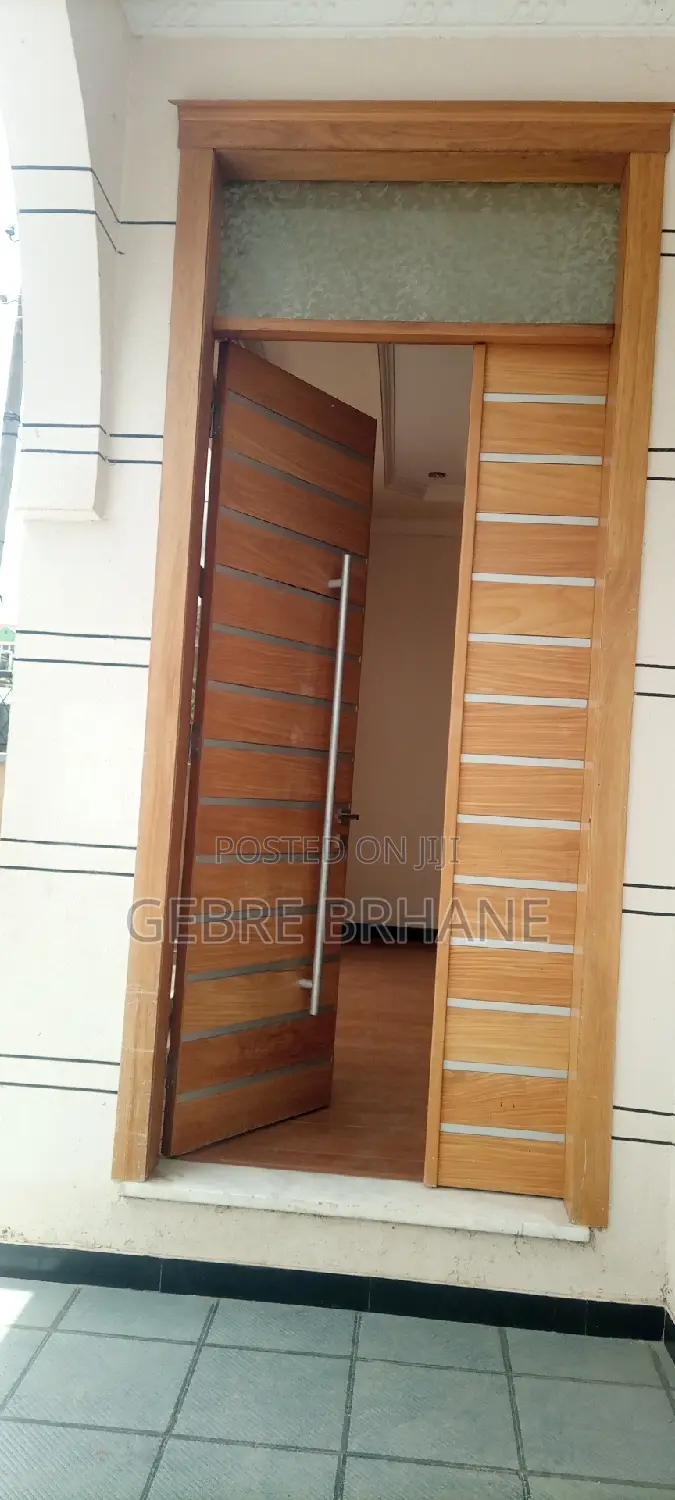 5bdrm House in Gbi, Yeka for rent