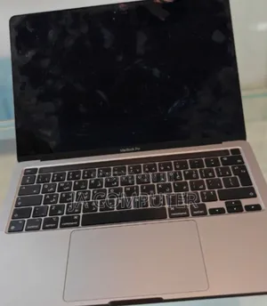 New Laptop Apple MacBook Pro 2022 M2 8GB Apple M2 SSD 256GB