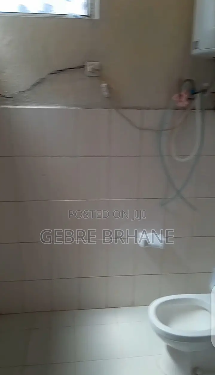 3bdrm Villa in Villa, Yeka for rent