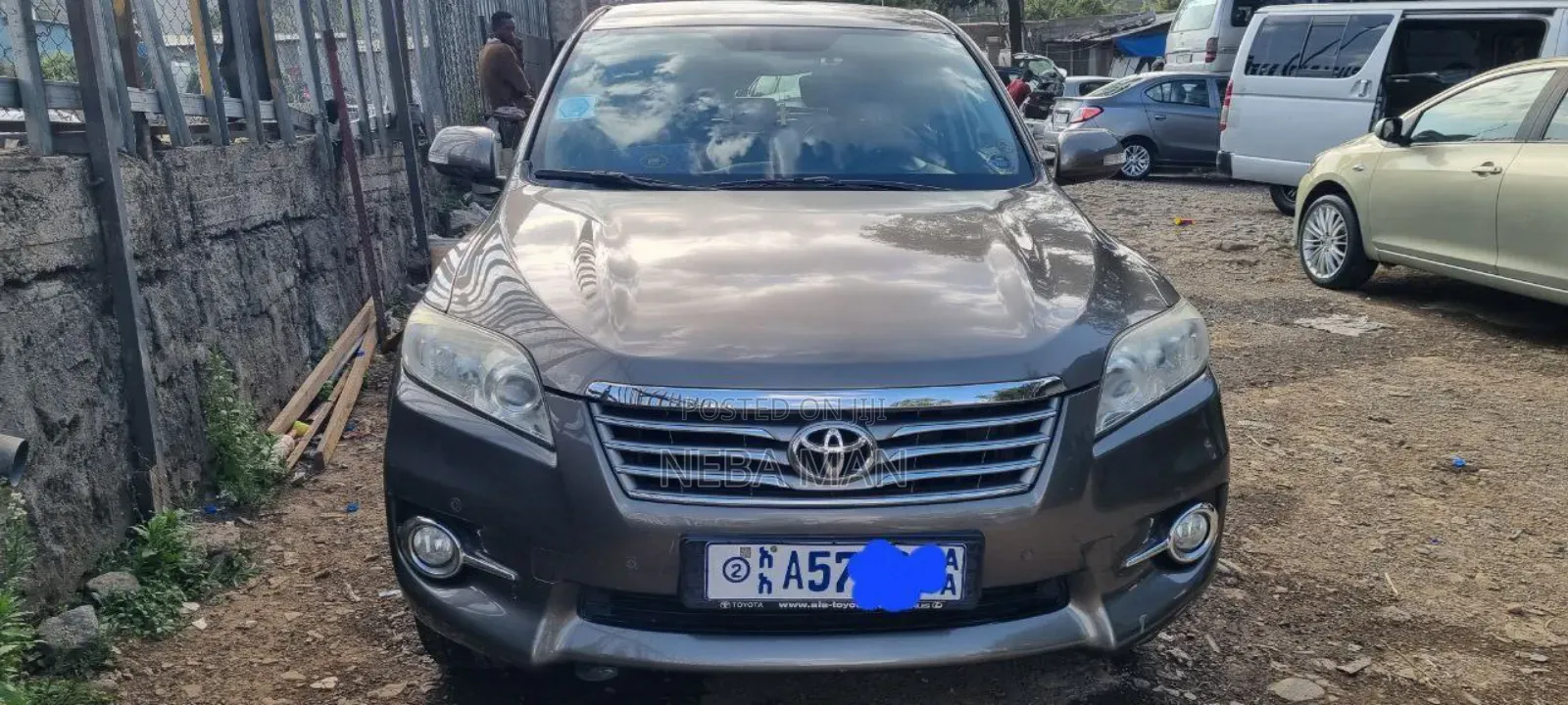 Toyota RAV4 2012 Brown