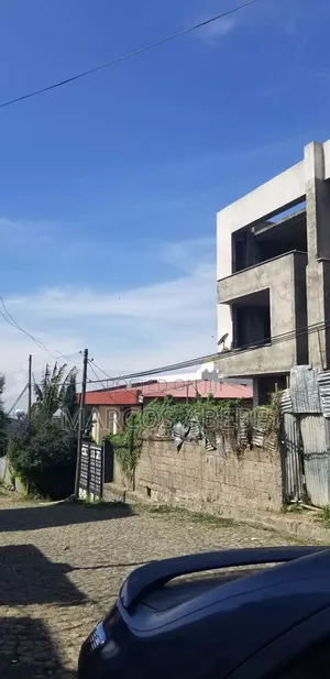 5bdrm House in 02 Kotebe Addis, Yeka for sale