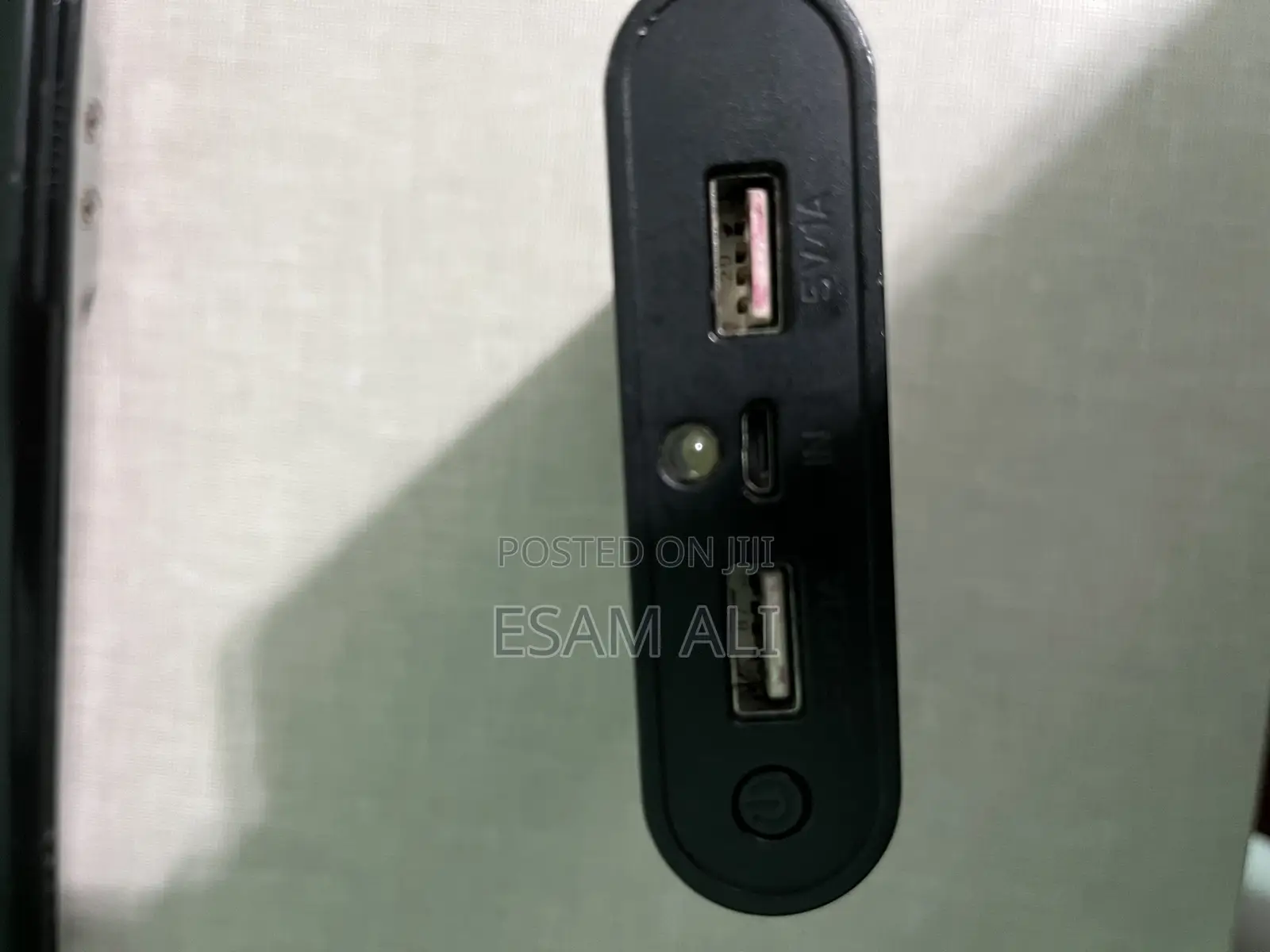 Zagg 44.4wh Power Bank