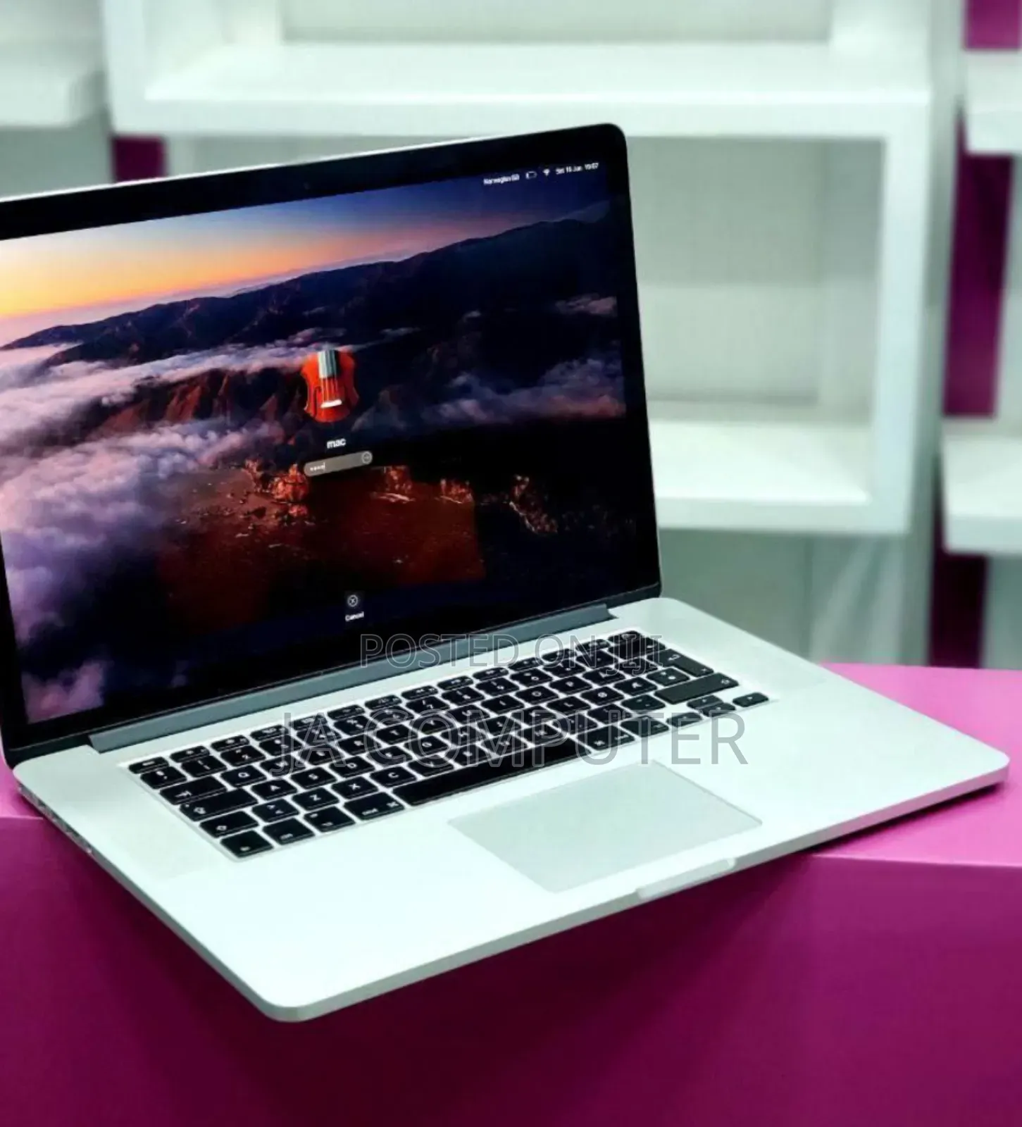 New Laptop Apple MacBook Pro 2015 16GB Intel Core I7 SSD 256GB