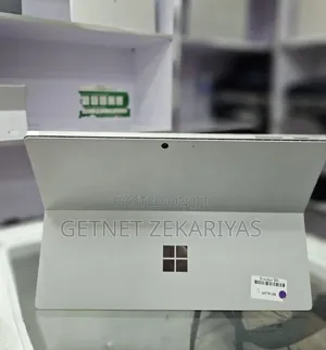 Photo - New Laptop Microsoft Surface Pro 7 8GB Intel Core I5 SSD 128GB