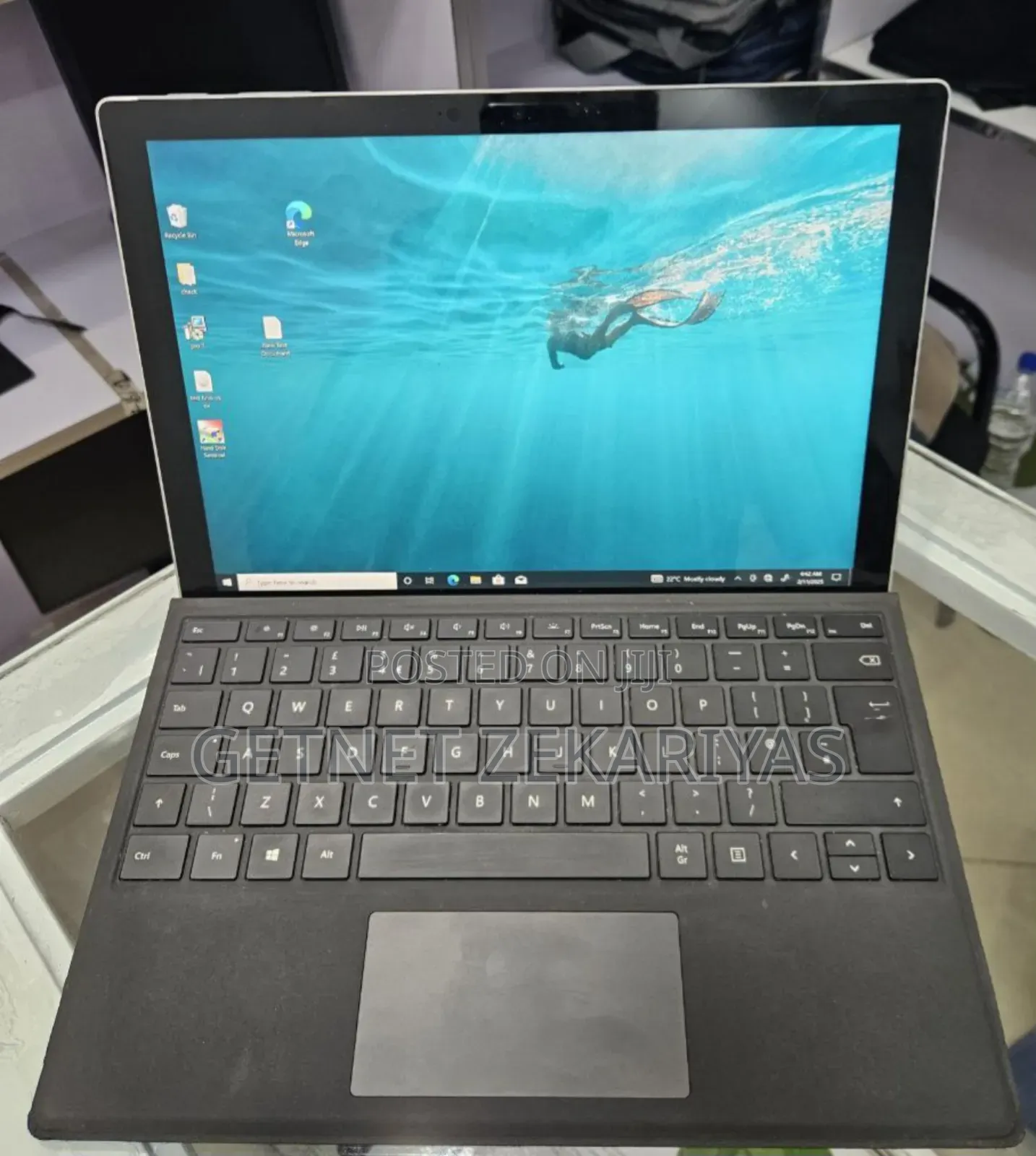 New Laptop Microsoft Surface Pro 7 8GB Intel Core I5 SSD 128GB