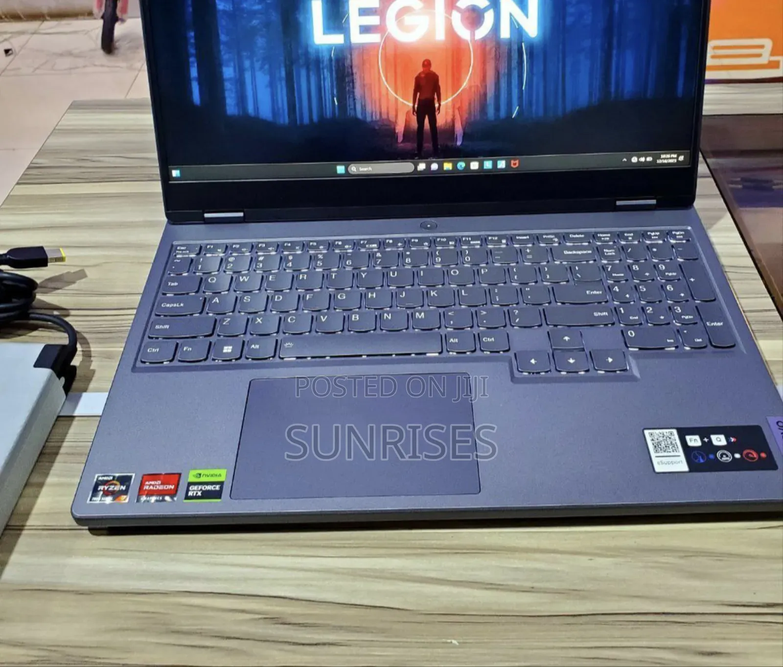 New Laptop Lenovo Legion 5 16GB AMD Ryzen 7 SSD 1T