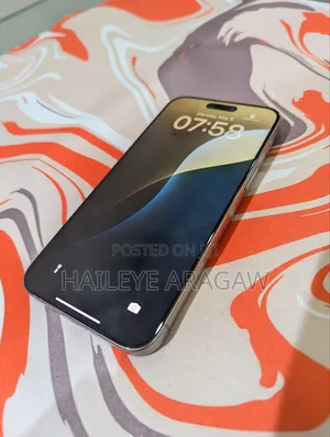 New Apple iPhone 15 Pro Max 512 GB Silver