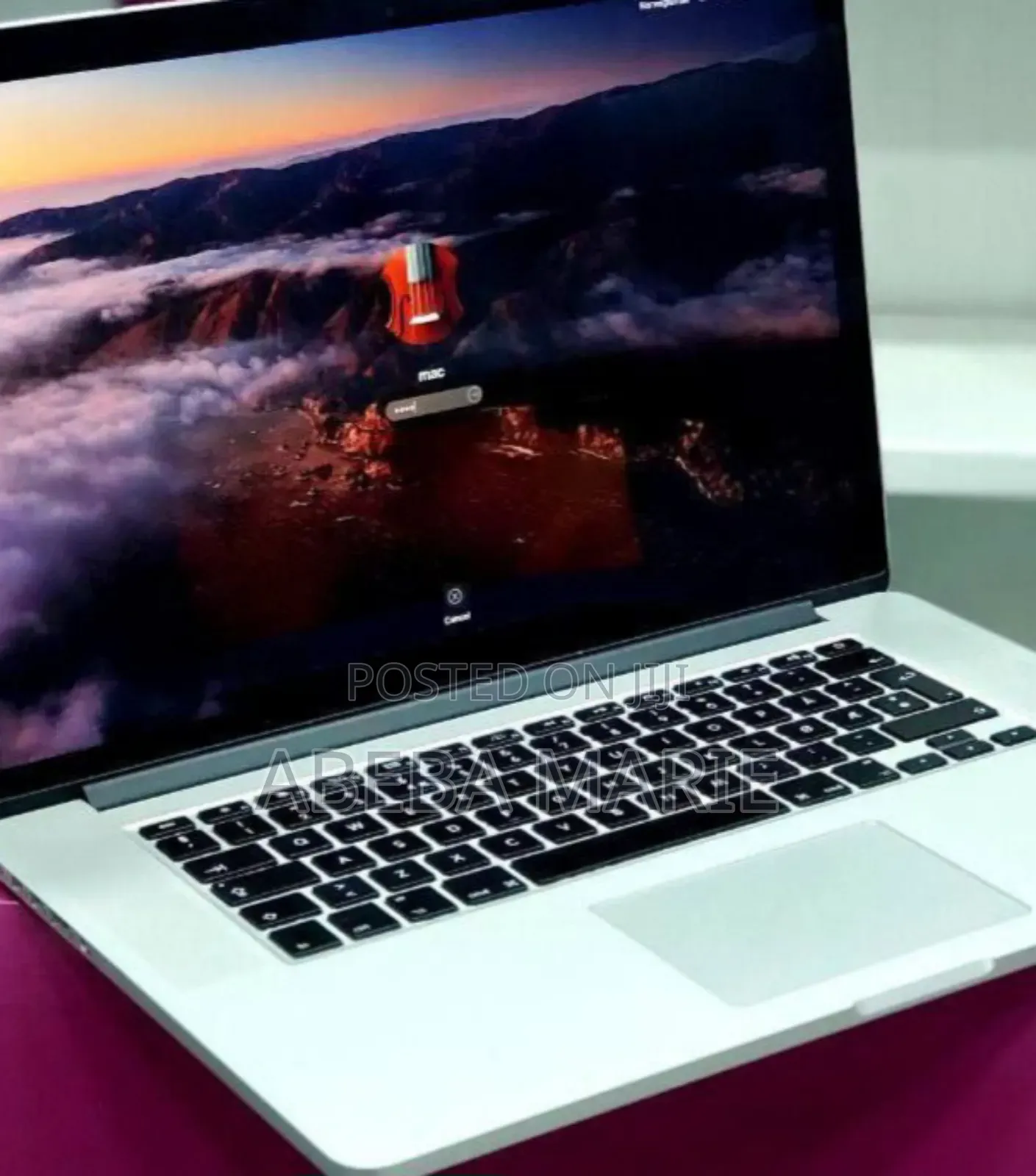 New Laptop Apple MacBook Pro 2015 16GB Intel Core I7 SSD 256GB