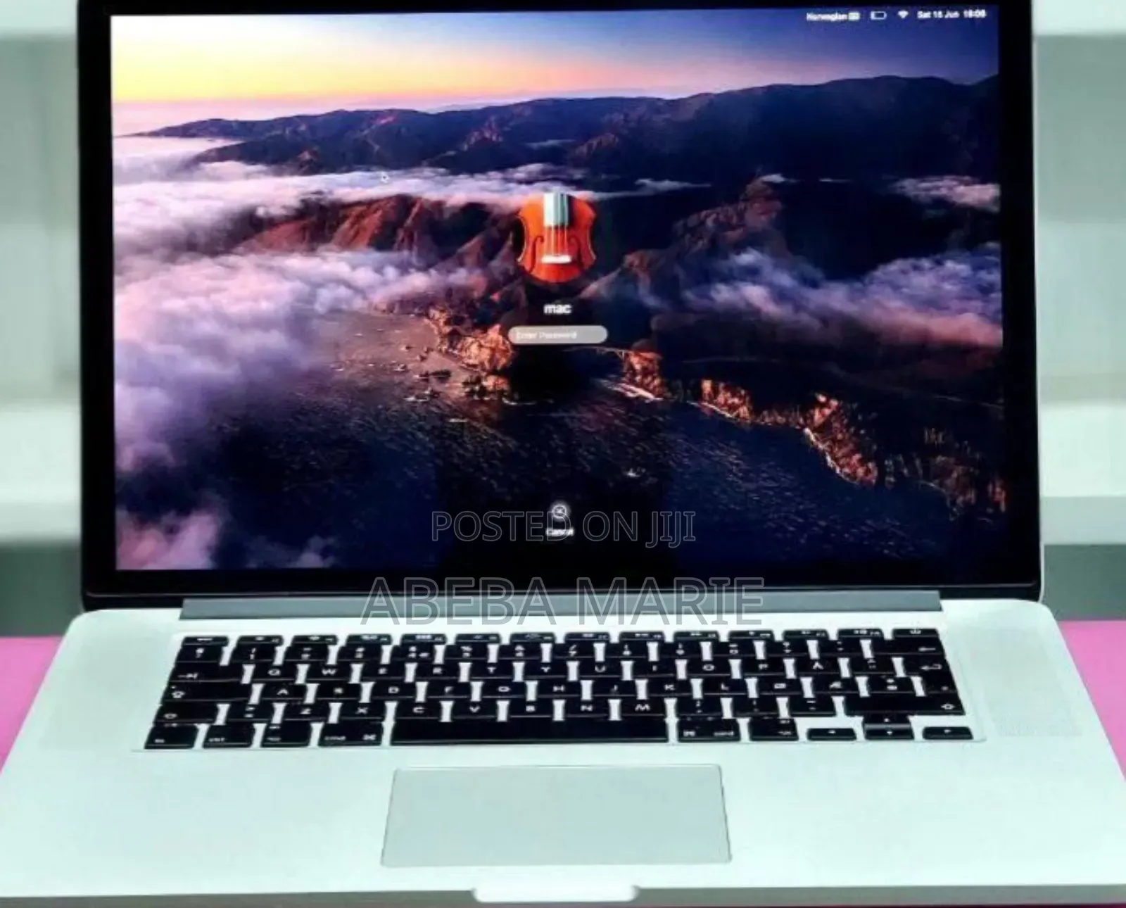 New Laptop Apple MacBook Pro 2015 16GB Intel Core I7 SSD 256GB