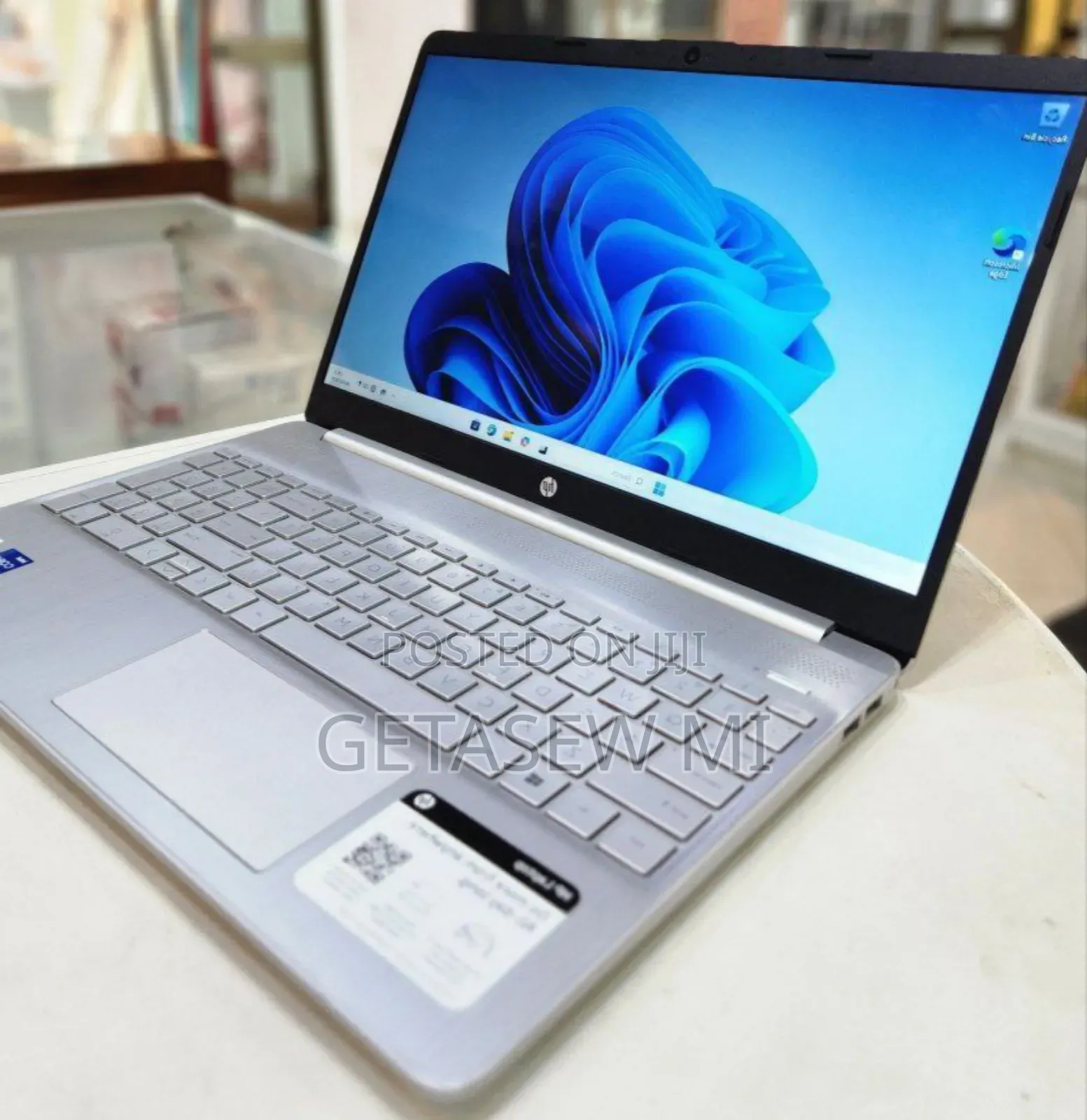 New Laptop HP Stream Notebook 8GB Intel Core I7 SSD 512GB