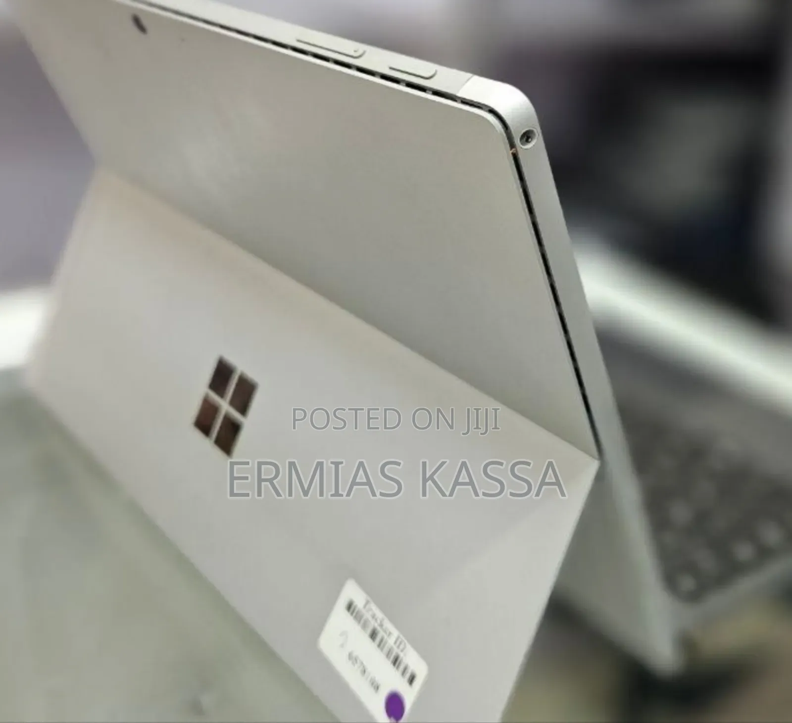 New Laptop Microsoft Surface Pro 7 8GB Intel Core I5 SSD 128GB