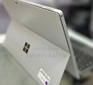 New Laptop Microsoft Surface Pro 7 8GB Intel Core I5 SSD 128GB