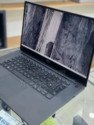 New Laptop Dell Precision 5540 32GB Intel Core I7 SSD 512GB