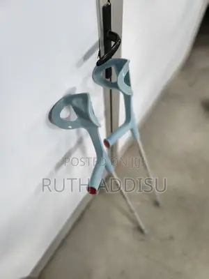 Crutches7፪crutches3፰crutches9፲crutches2፮crutches2፲crutches