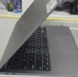 New Laptop Apple MacBook Air 2020 M1 8GB Intel Core I5 SSD 256GB