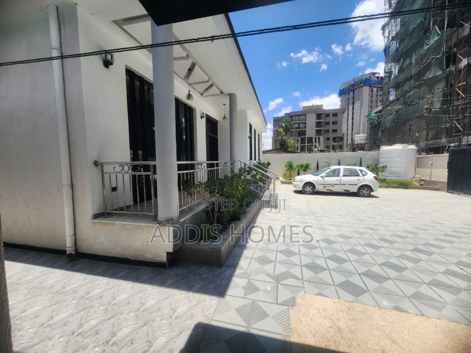 3bdrm Villa in Bole for rent