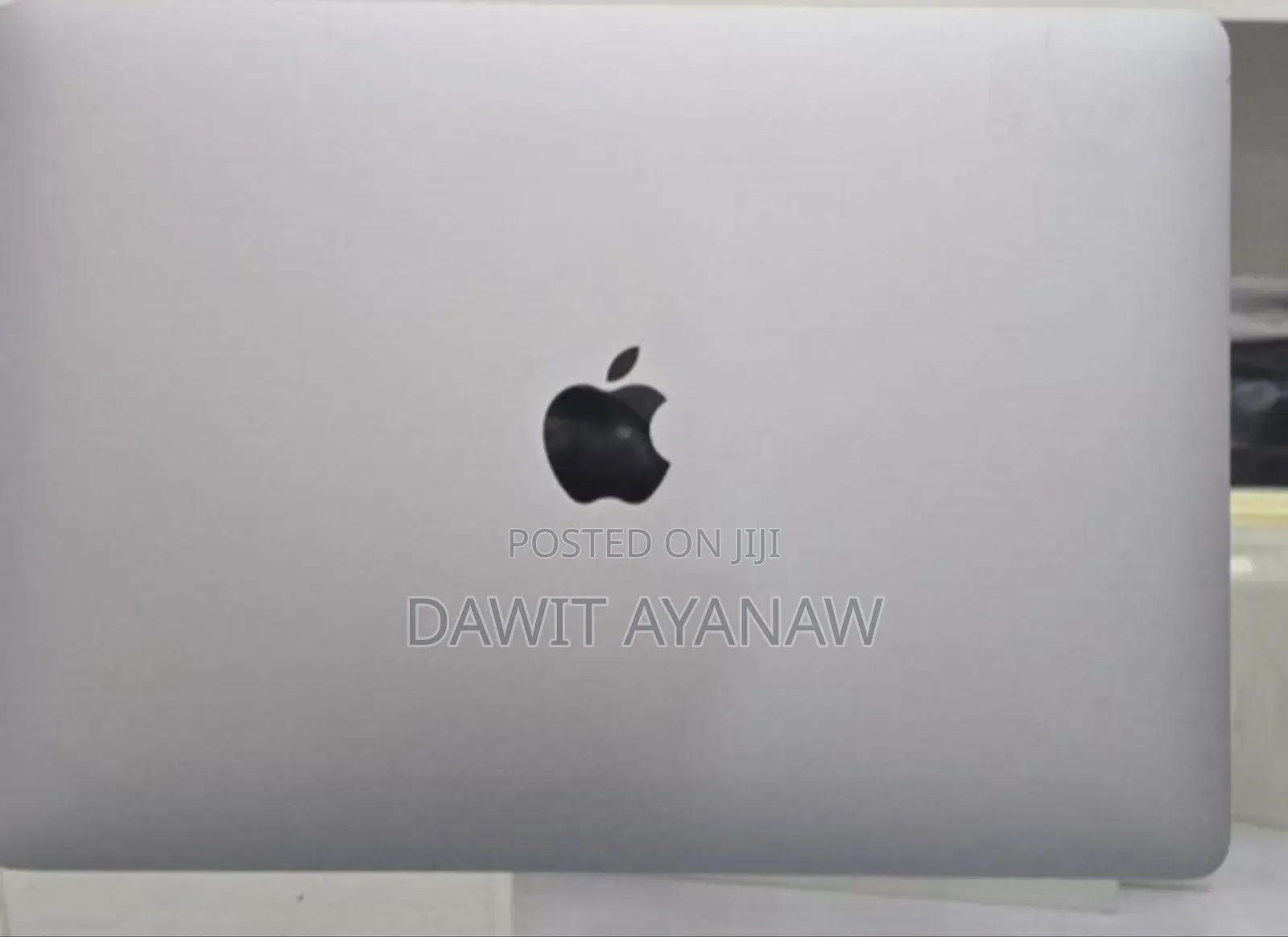 New Laptop Apple MacBook Air 2020 M1 8GB Intel Core I5 SSD 256GB
