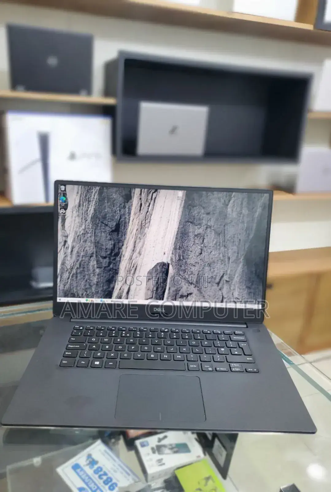 New Laptop Dell Precision 5540 32GB Intel Core I7 SSD 512GB