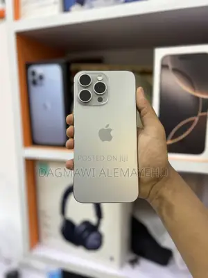 Apple iPhone 15 Pro Max 256 GB