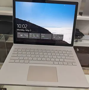 New Laptop Microsoft Surface Book 3 16GB Intel Core I7 SSD 256GB