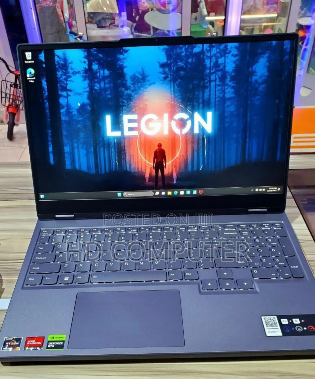 New Laptop Lenovo Legion 5 16GB AMD Ryzen 7 SSD 1T