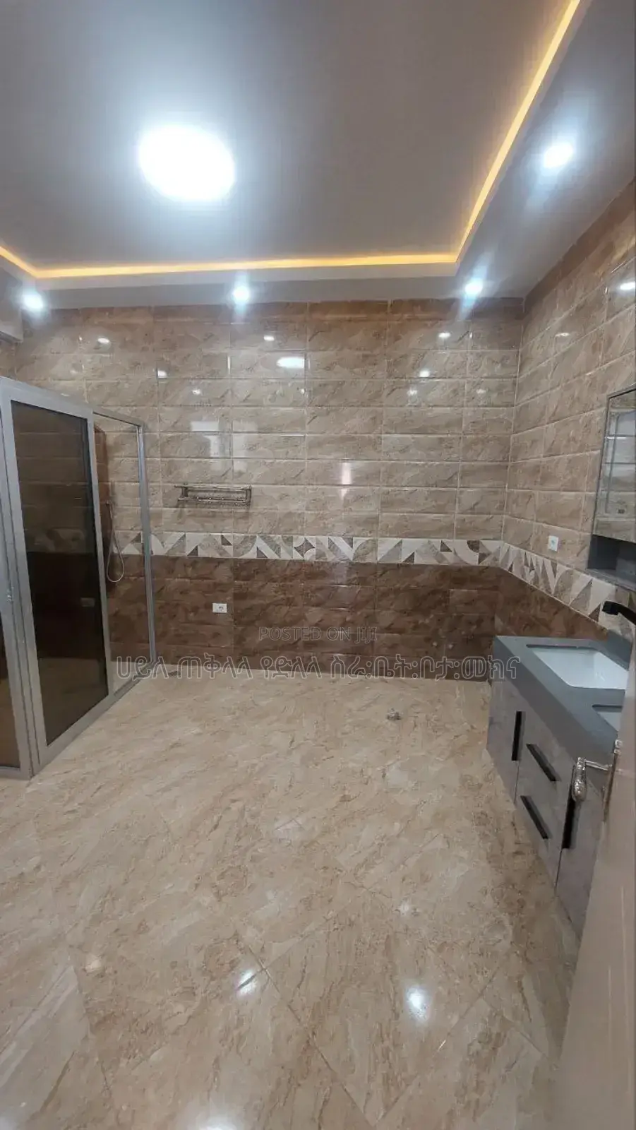 Furnished 7bdrm House in Ayat Area Inside, Yeka for sale