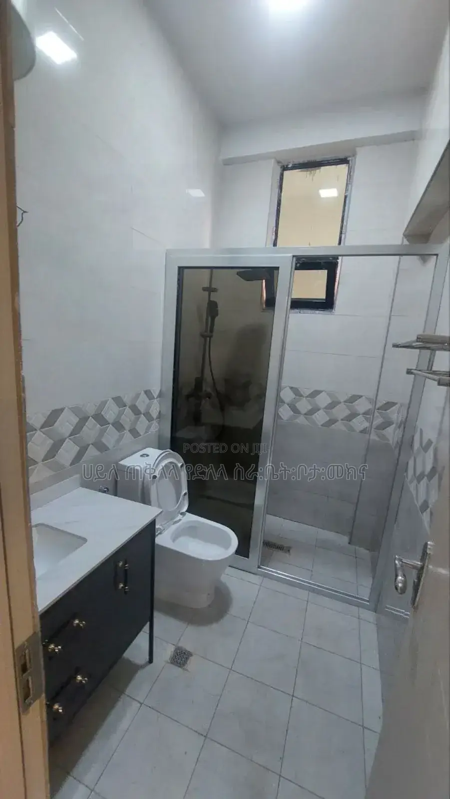 Furnished 7bdrm House in Ayat Area Inside, Yeka for sale