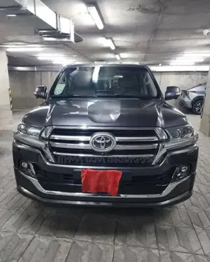 Photo - Toyota Land Cruiser 2019 Gray