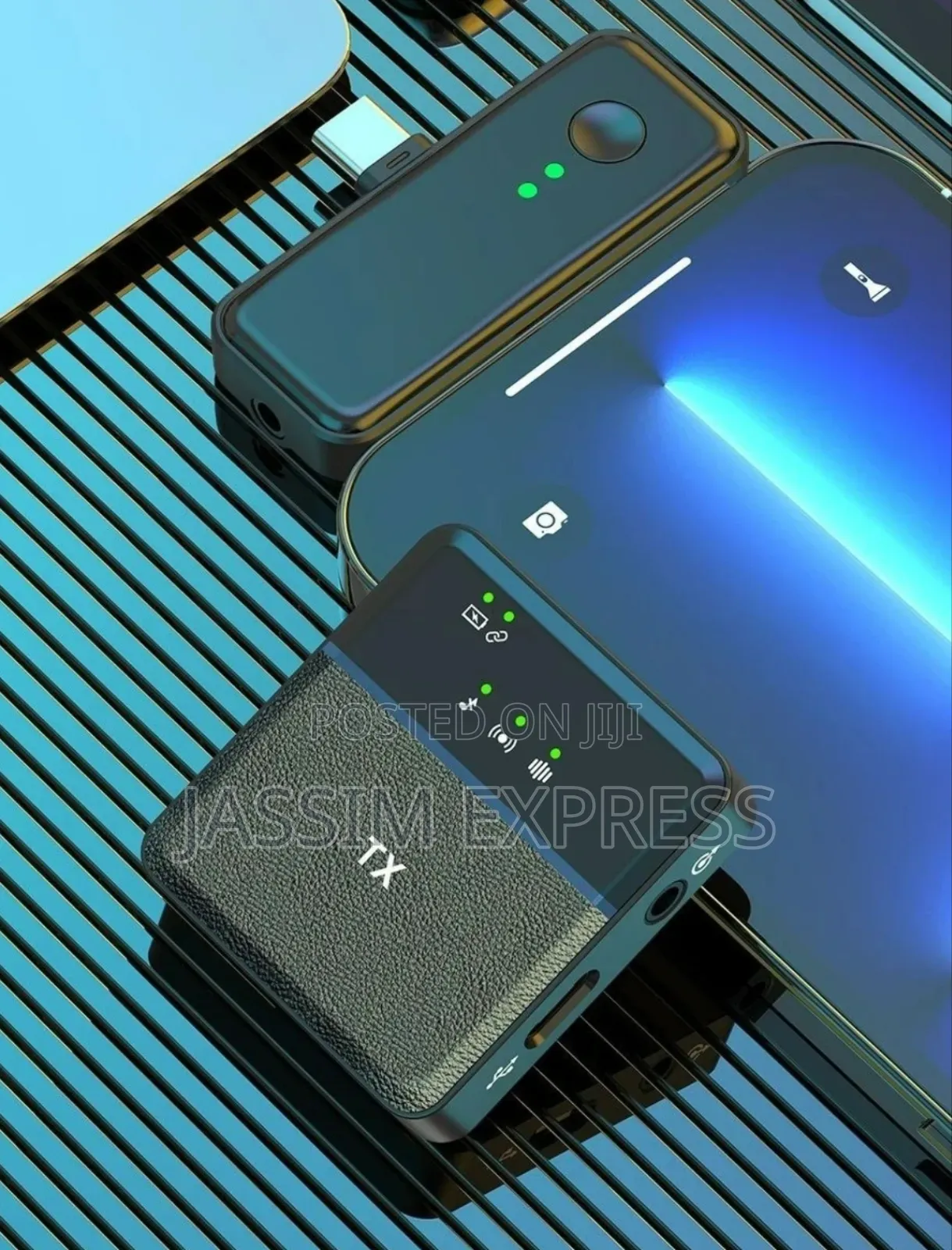 One Drag Two Wireless Live Streaming Collar Clip Microphone