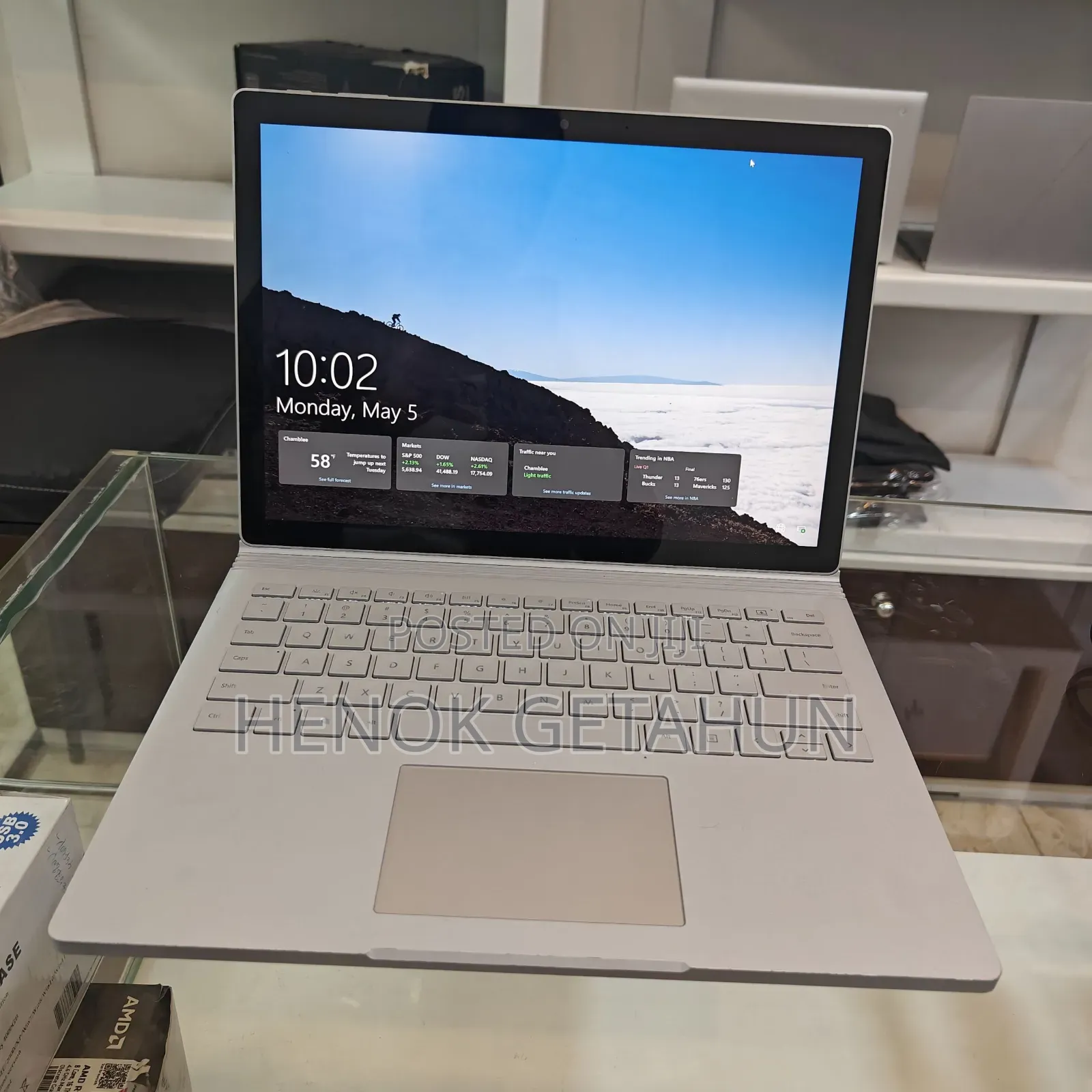 New Laptop Microsoft Surface Book 3 16GB Intel Core I7 SSD 256GB