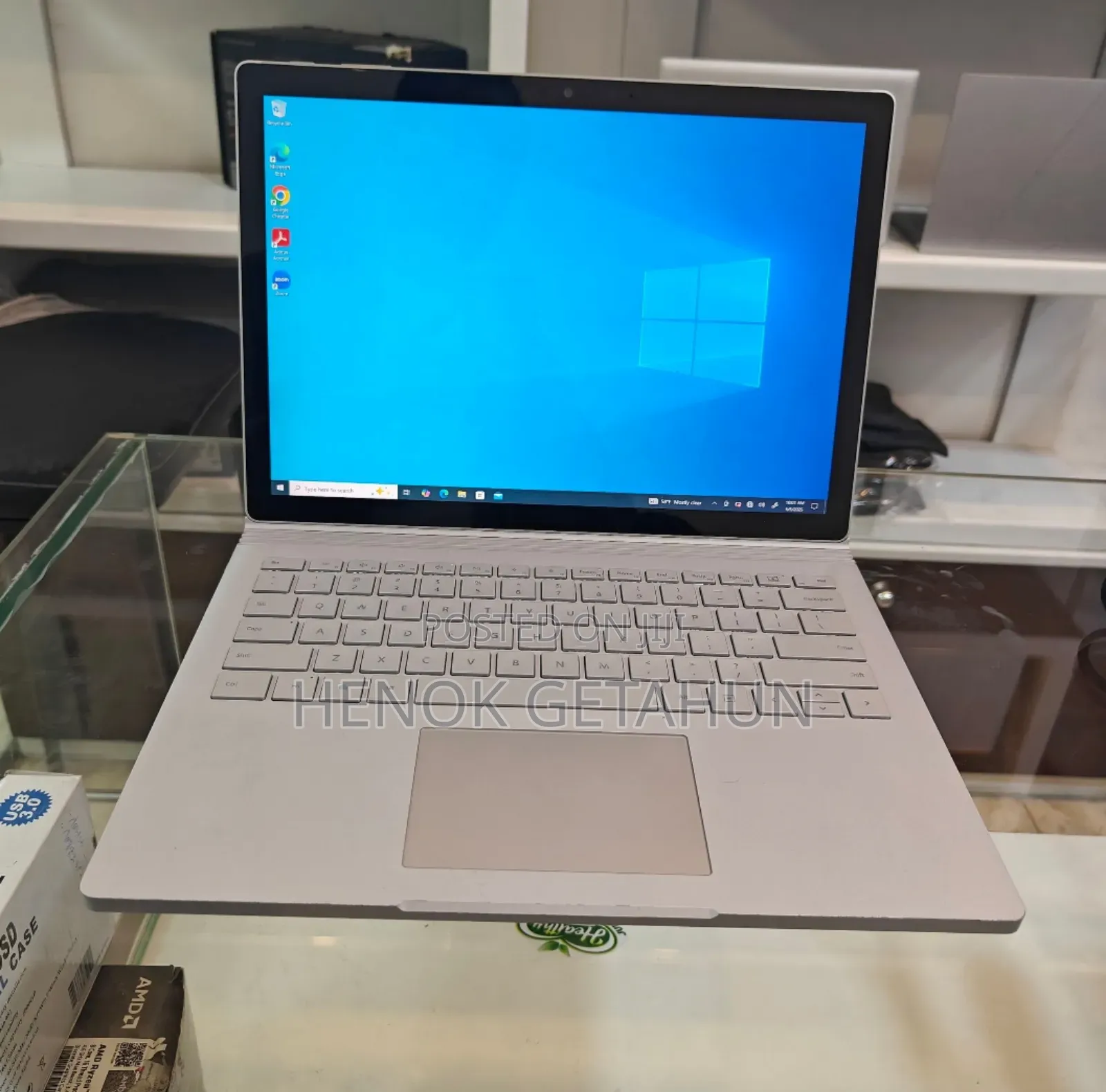 New Laptop Microsoft Surface Book 3 16GB Intel Core I7 SSD 256GB