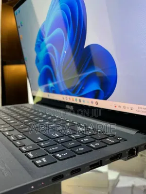 New Laptop Asus 16GB Intel Core I9 SSD 1T