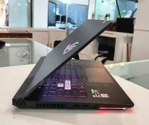 New Laptop Asus ROG Strix G15 16GB AMD Ryzen 9 SSD 512GB