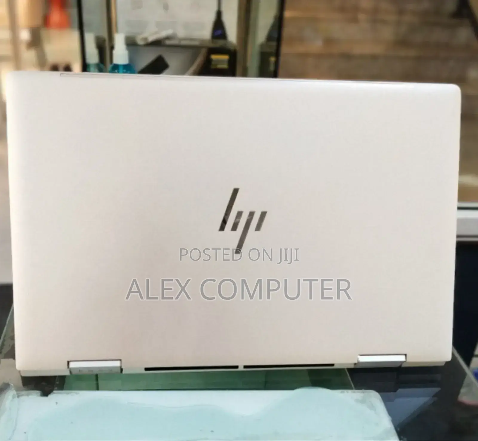 New Laptop HP Envy X360 8GB Intel Core I7 SSD 1T