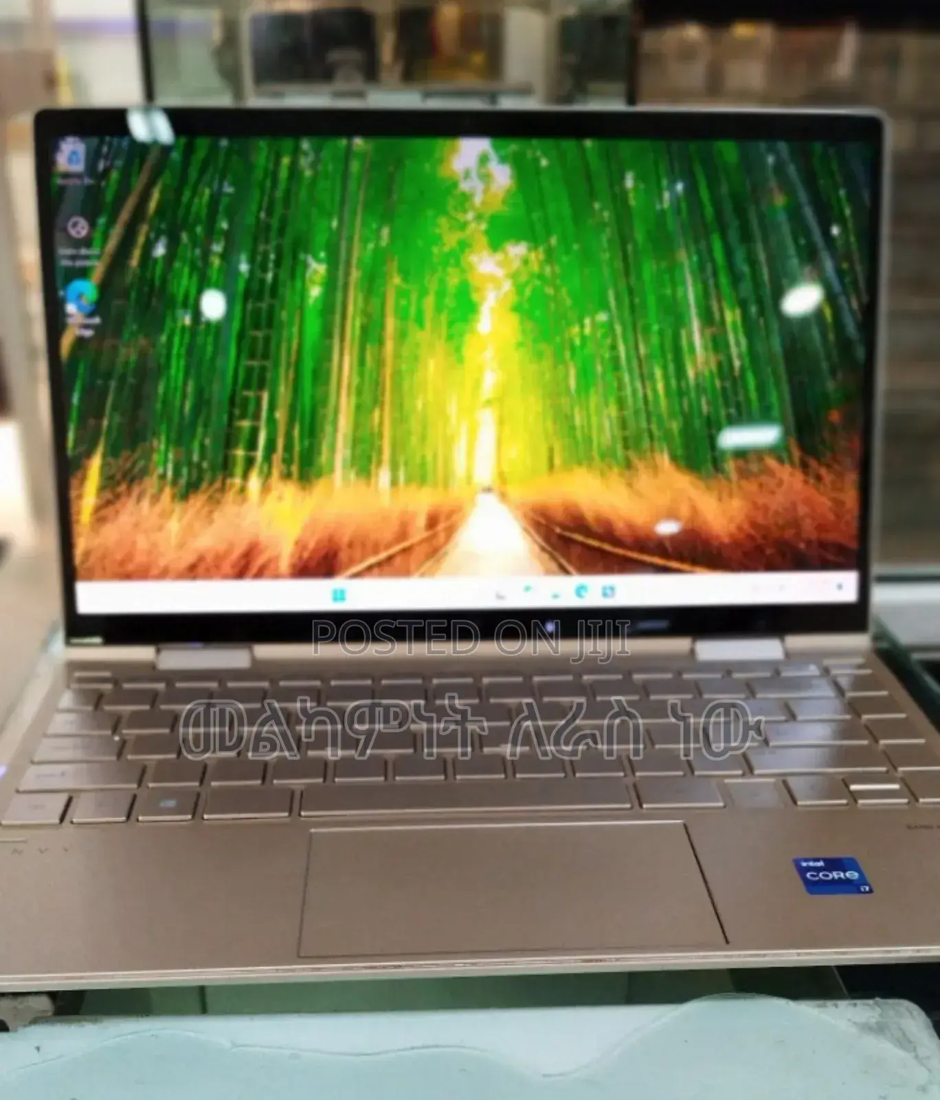 New Laptop HP Envy X360 8GB Intel Core I7 SSD 1T