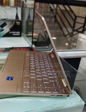 New Laptop HP Envy X360 18GB Intel Core I7 SSD 512GB