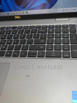 New Laptop Dell 16GB Intel Core I7 SSD 512GB