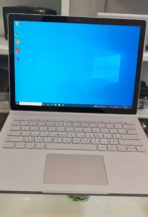 New Laptop Microsoft Surface Book 3 16GB Intel Core I7 SSD 256GB