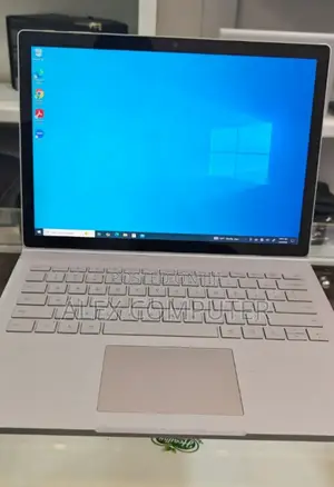 New Laptop Microsoft Surface Book 3 16GB Intel Core I7 SSD 256GB