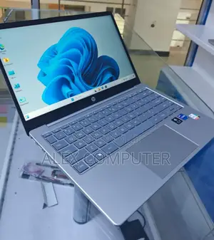 New Laptop HP Pavilion 15 16GB Intel Core I5 SSD 1T